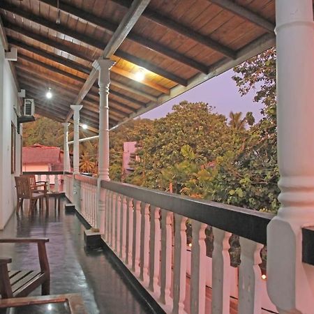 Sunny Mood Guest House Unawatuna Exterior photo