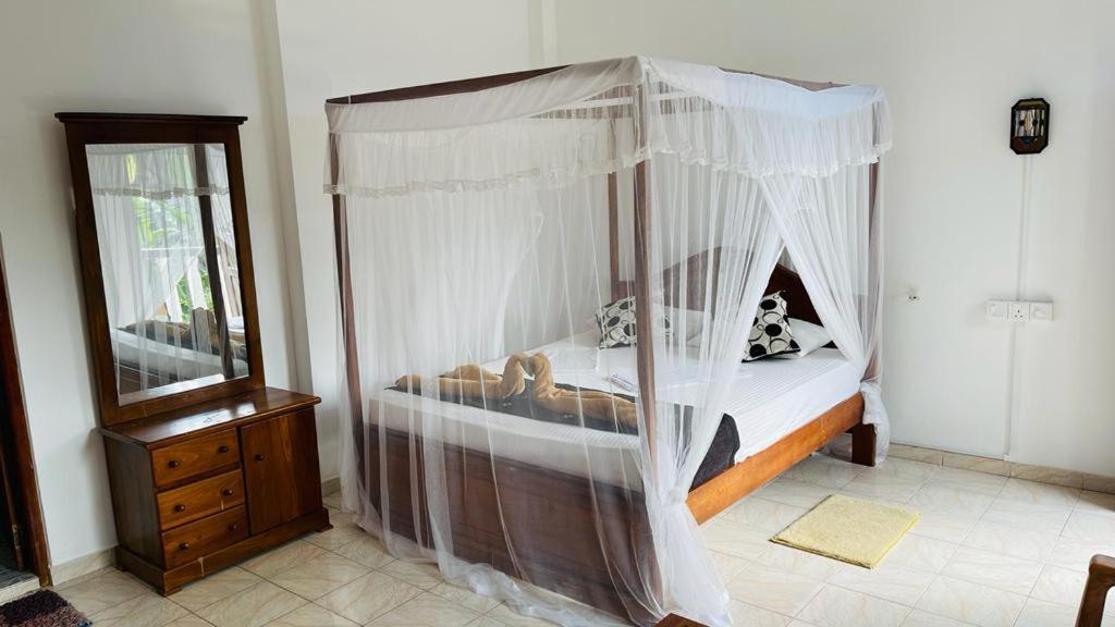 Sunny Mood Guest House Unawatuna Exterior photo