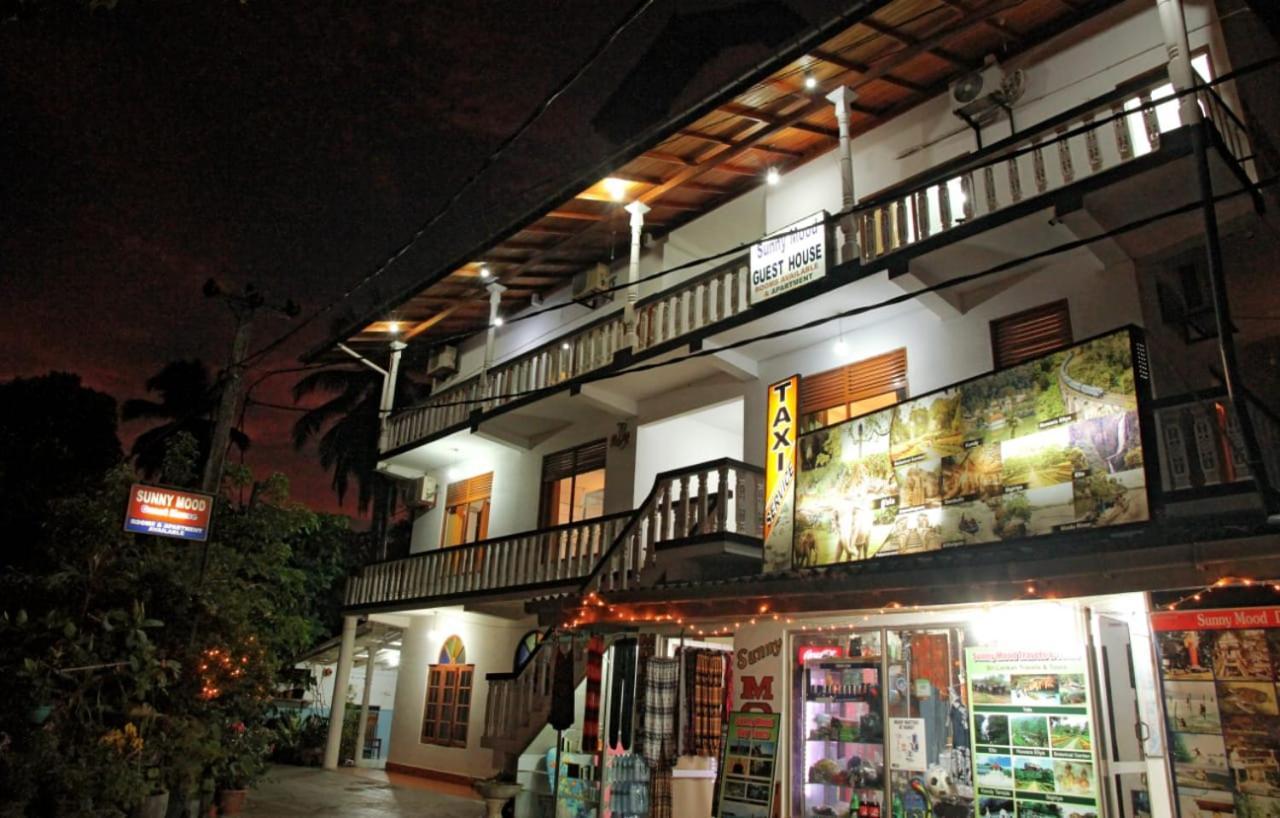 Sunny Mood Guest House Unawatuna Exterior photo